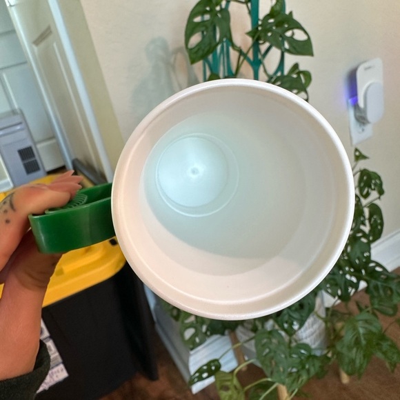 Disney Holiday Hot Drink Souvenir Mug w/ Mickey, Minnie, & Pluto - Picture 6 of 6